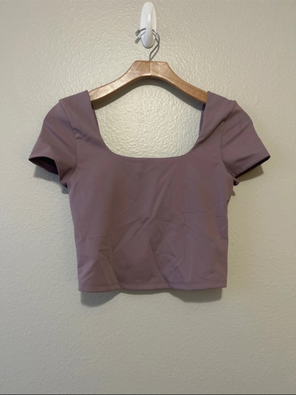 Lululemon Women's Square Neck Crop Top - Mauve
